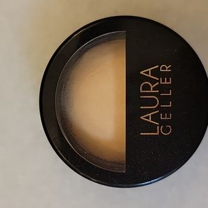 Laura Geller highlighter